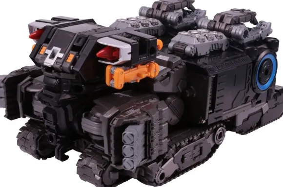 Diaclone DA-33 Big Powered GV (Destroyer)