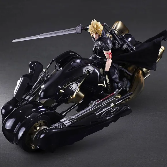 Final Fantasy VII Advent Children Play Arts Kai: Cloud & Fenrir