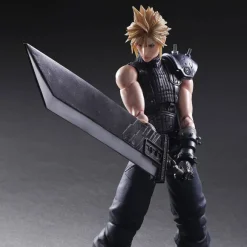 Final Fantasy VII Remake Play Arts Kai: Cloud Strife