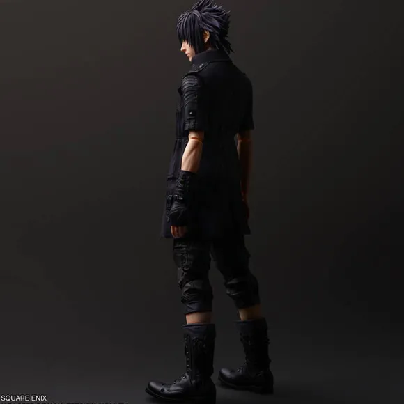 Final Fantasy XV PLAY ARTS True Noctis Lucis Caelum