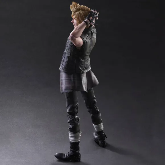 Final Fantasy XV Play Arts Kai: Prompto