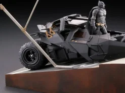 Legacy of Revoltech: The Batmobile Tumbler in Gotham City