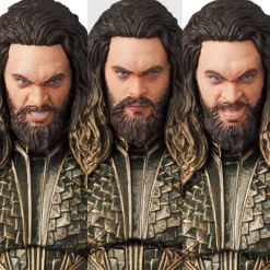 MAFEX Aquaman (Zack Snyder's Justice League Ver.)