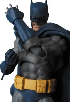 MAFEX Batman 