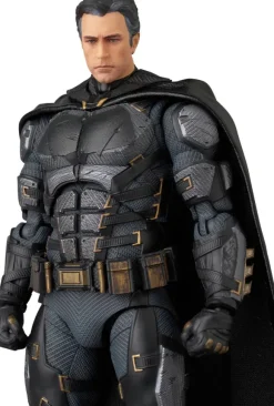 MAFEX Batman Tactical Suit (Zack Snyder's Justice League Ver.)