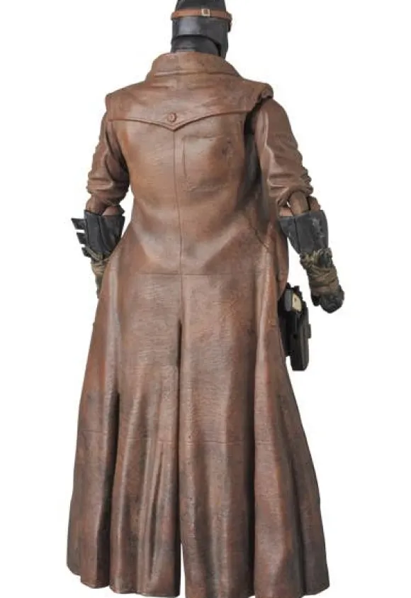 MAFEX Batman V. Superman: Knightmare Batman