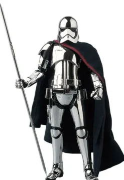 MAFEX Captain Phasma (The Last Jedi Ver.)