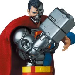 MAFEX Cyborg Superman (Return of Superman)