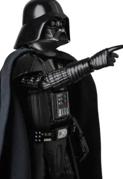 MAFEX Darth Vader (Rogue One Ver.)
