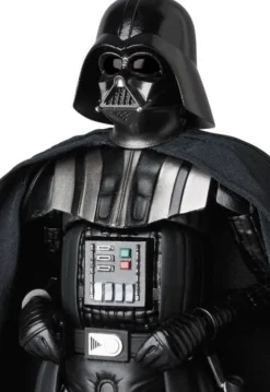 MAFEX Darth Vader (Rogue One Ver.)