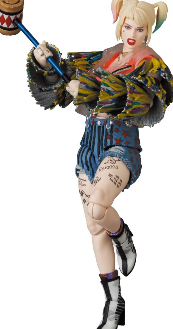 MAFEX Harley Quinn (Caution Tape Jacket Ver)