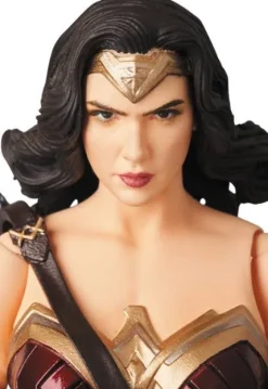 MAFEX Justice League - Wonder Woman