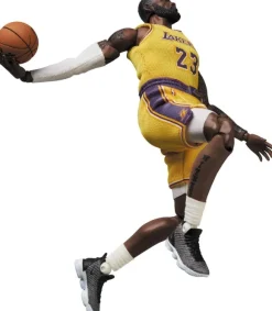 Mafex LeBron James (Los Angeles Lakers)