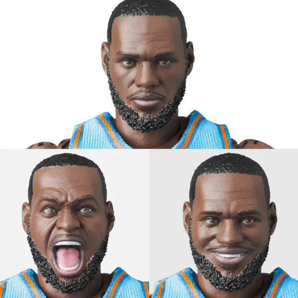 MAFEX LeBron James SPACE JAM: A NEW LEGACY Ver.