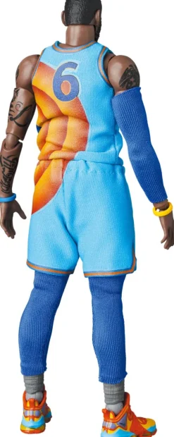 MAFEX LeBron James SPACE JAM: A NEW LEGACY Ver.