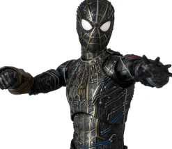 MAFEX Spider-Man Black & Gold Suit (Spider-Man: No Way Home)