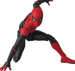 MAFEX Spider-Man Upgraded Suit (Spider-Man: Far From Home)