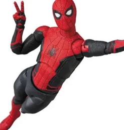 MAFEX Spider-Man Upgraded Suit (Spider-Man: Far From Home)