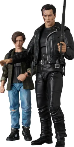 MAFEX T-800 (T2 Ver.) & John Connor
