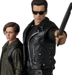 MAFEX T-800 (T2 Ver.) & John Connor