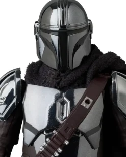 MAFEX The Mandalorian Chrome Ver.