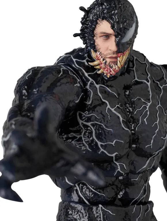MAFEX Venom (Venom: Let There Be Carnage)