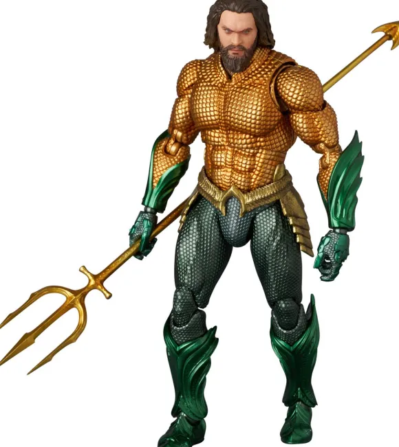 MAFEX Aquaman (Gold & Green Suit)