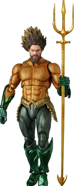 MAFEX Aquaman (Gold & Green Suit)