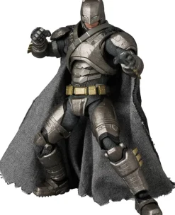 MAFEX Armored Batman Ver.1.5 (Batman V Superman: Dawn of Justice)