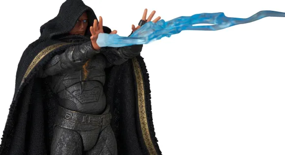 MAFEX Black Adam