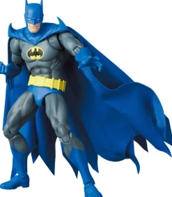 MAFEX Knight Crusader Batman