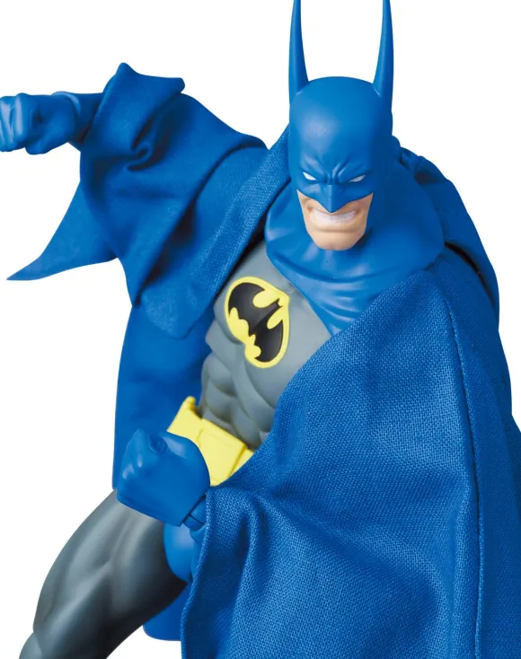 MAFEX Knight Crusader Batman