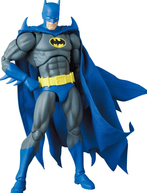 MAFEX Knight Crusader Batman
