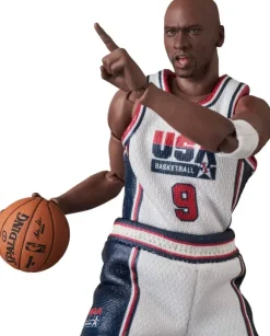 Mafex Michael Jordan (1992 Team USA)