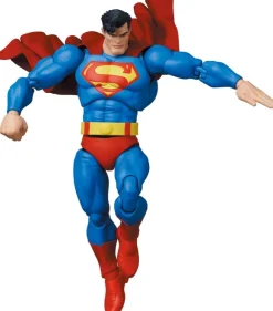 MAFEX Superman (The Dark Knight Returns)