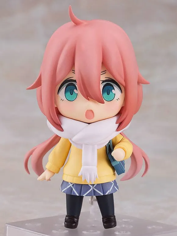 Nendoroid Nadeshiko Kagamihara: School Uniform Ver. (Laid-Back Camp)