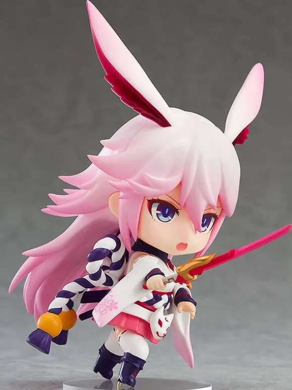 Nendoroid Sakura Yae Heretic Miko Ver.