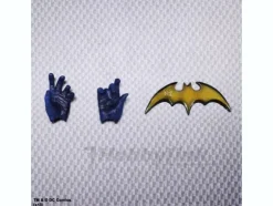 Play Arts Kai: Batman 1970s Bat Suit Skin
