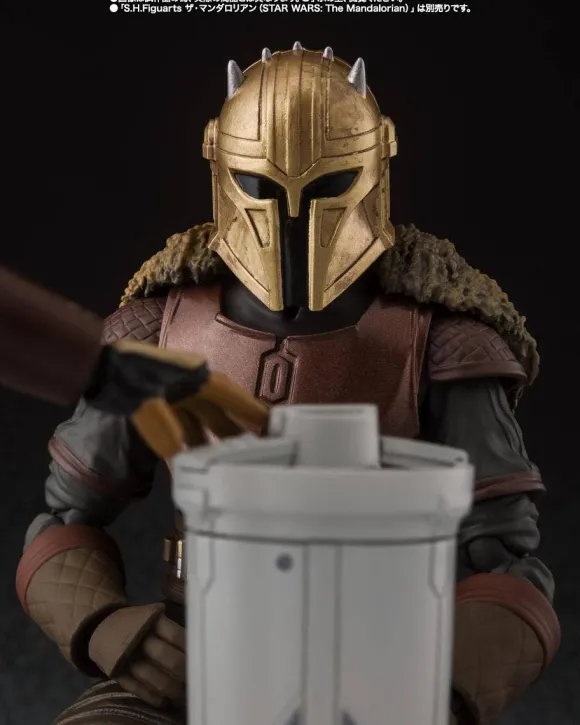 Pre-Owned (Unopened/Like New) S.H.Figuarts The Armorer