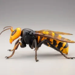 Revogeo Vespa Mandarinia (Asian Giant Hornet / 