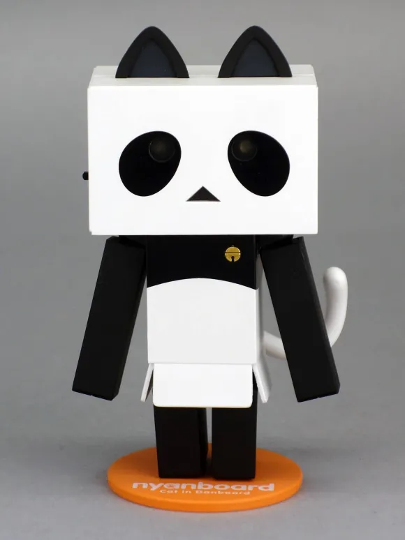 Revoltech Nyanboard Mini (Panda)
