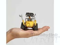Revoltech Pixar Wall-E