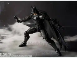 S.H. Figuarts Batman (Injustice Ver.)