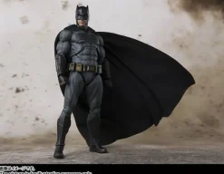 S.H.Figuarts Batman (JUSTICE LEAGUE)
