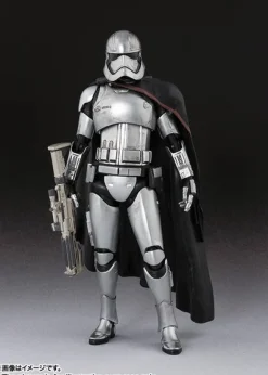 S.H.Figuarts Captain Phasma (Star Wars: The Force Awakens)