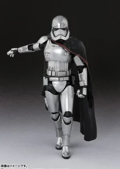 S.H.Figuarts Captain Phasma (Star Wars: The Force Awakens)