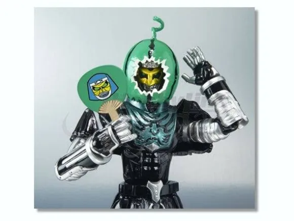 S.H.Figuarts Deneb Imagin