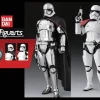 S.H.Figuarts First Order Stormtrooper & Captain Phasma with BB-9E