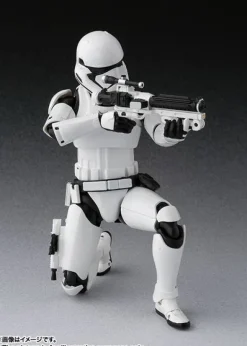 S.H.Figuarts First Order Stormtrooper & Captain Phasma with BB-9E