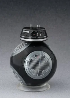 S.H.Figuarts First Order Stormtrooper & Captain Phasma with BB-9E
